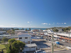 11 'Bayview Apartment' 42 Stockton Street - right in the CBD of Nelson Bay with water views, Nelson Bay